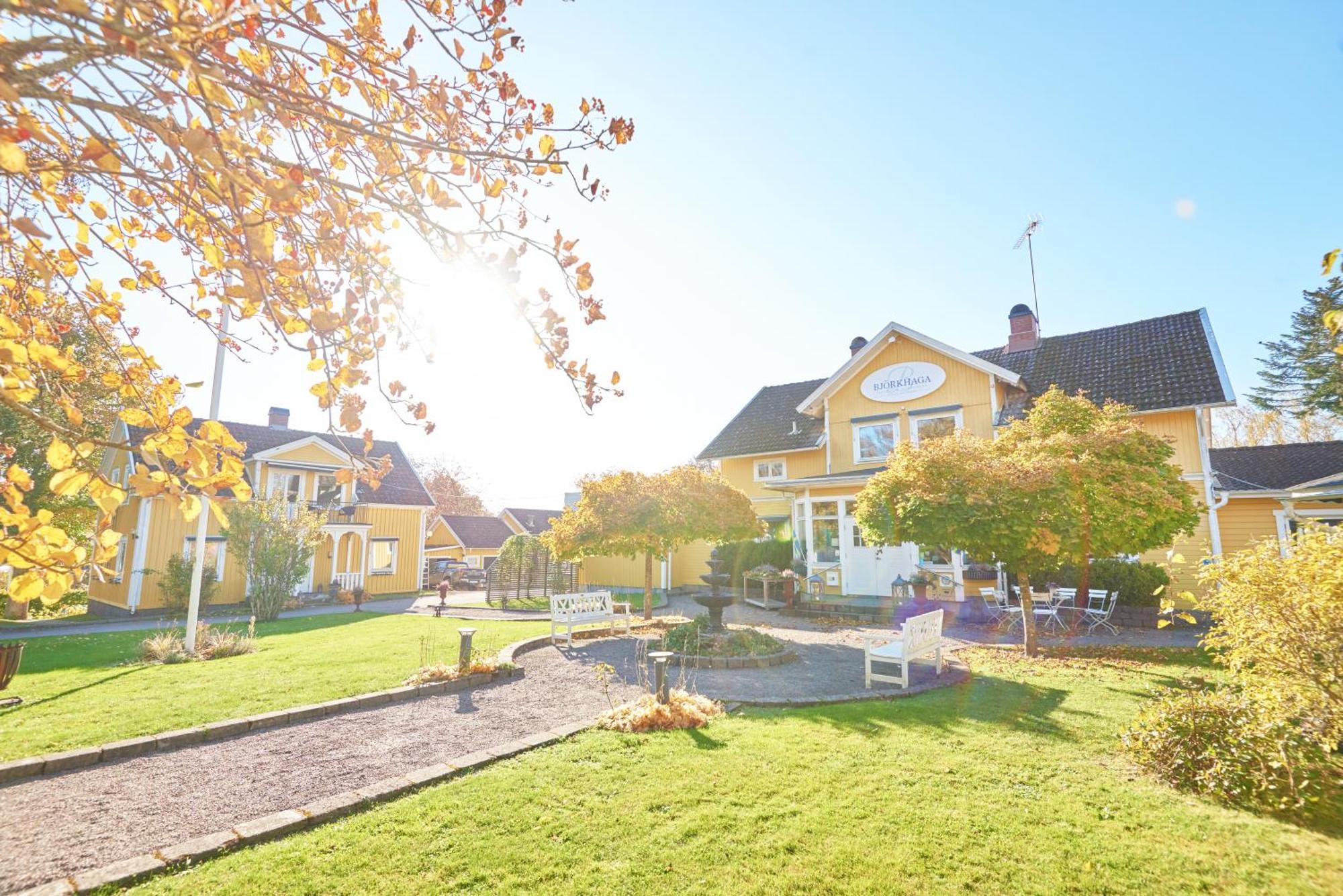 Hotell Bjoerkhaga Mullsjo Exterior photo