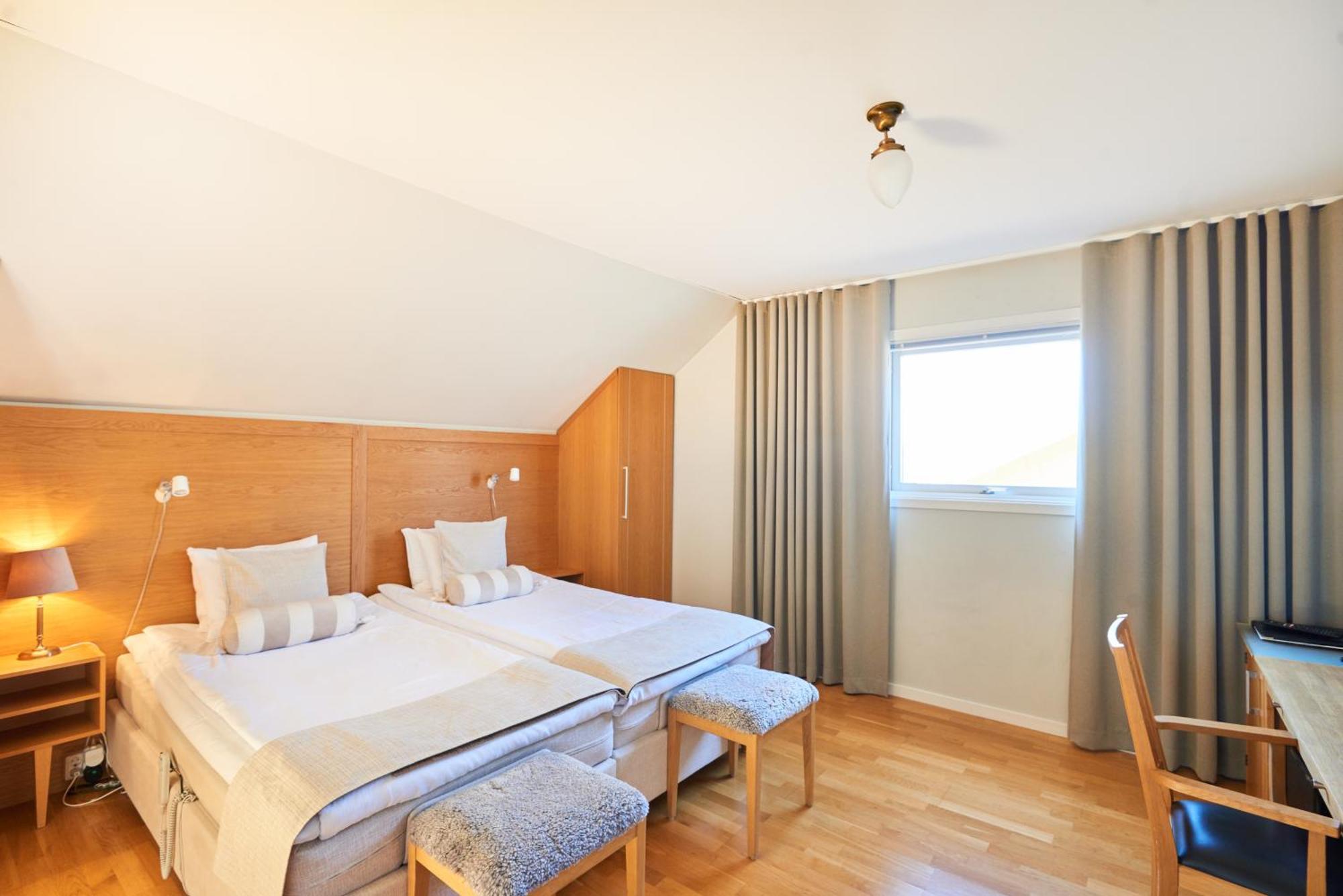 Hotell Bjoerkhaga Mullsjo Exterior photo
